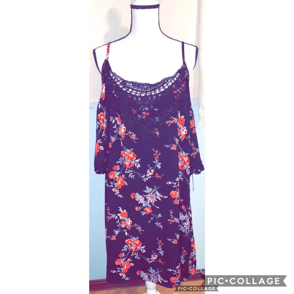 Casual plus size black flower dress
